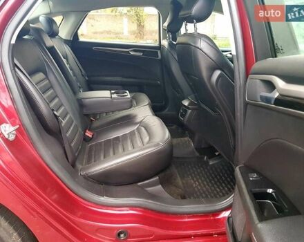 Красный Форд Фьюжн, объемом двигателя 1.49 л и пробегом 122 тыс. км за 8999 $, фото 13 на Automoto.ua