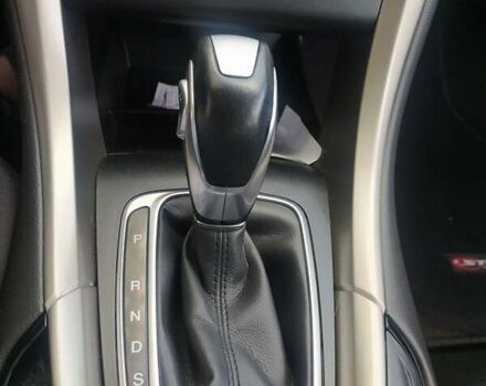 Красный Форд Фьюжн, объемом двигателя 1.5 л и пробегом 53 тыс. км за 11200 $, фото 20 на Automoto.ua