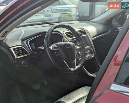 Форд Фьюжн 2016 в Львове на Automoto.ua Красный Форд Фьюжн, объемом двигателя 2 л и пробегом 181 тыс. км за 11500 $, фото 12 на Automoto.ua