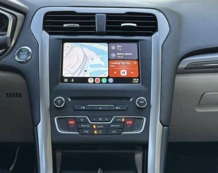 Красный Форд Фьюжн, объемом двигателя 2 л и пробегом 102 тыс. км за 10500 $, фото 11 на Automoto.ua