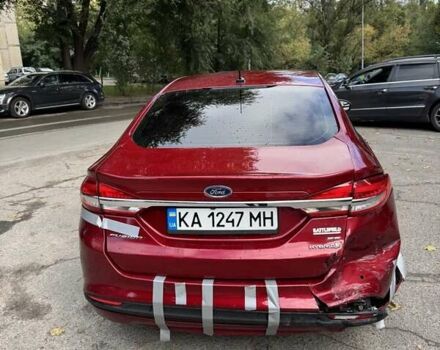 Красный Форд Фьюжн, объемом двигателя 2 л и пробегом 242 тыс. км за 9599 $, фото 1 на Automoto.ua