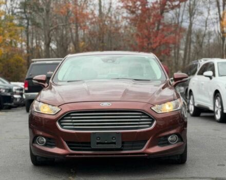 Красный Форд Фьюжн, объемом двигателя 2 л и пробегом 75 тыс. км за 5100 $, фото 1 на Automoto.ua