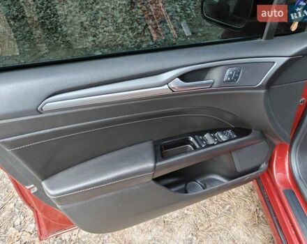 Красный Форд Фьюжн, объемом двигателя 2 л и пробегом 183 тыс. км за 13500 $, фото 33 на Automoto.ua