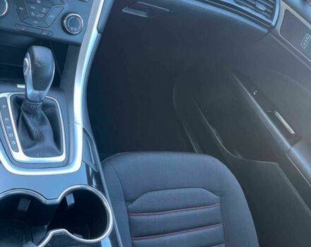 Красный Форд Фьюжн, объемом двигателя 1.5 л и пробегом 72 тыс. км за 5100 $, фото 7 на Automoto.ua