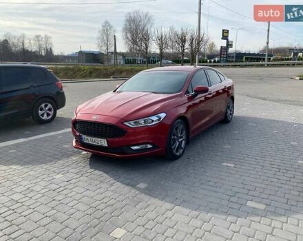 Красный Форд Фьюжн, объемом двигателя 2.49 л и пробегом 144 тыс. км за 12500 $, фото 2 на Automoto.ua