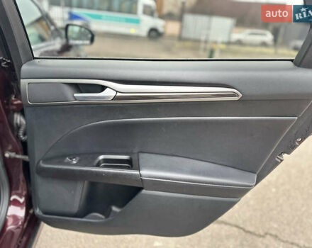 Червоний Форд Фьюжен, об'ємом двигуна 1.5 л та пробігом 199 тис. км за 9800 $, фото 17 на Automoto.ua