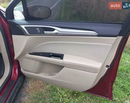 Красный Форд Фьюжн, объемом двигателя 2.49 л и пробегом 129 тыс. км за 12500 $, фото 10 на Automoto.ua