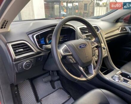 Красный Форд Фьюжн, объемом двигателя 2.49 л и пробегом 144 тыс. км за 12500 $, фото 20 на Automoto.ua