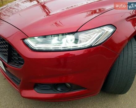 Красный Форд Фьюжн, объемом двигателя 1.49 л и пробегом 122 тыс. км за 8999 $, фото 14 на Automoto.ua