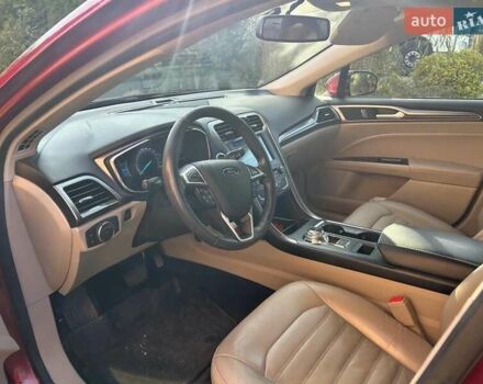 Форд Фьюжн 2016 в Киеве на Automoto.ua Красный Форд Фьюжн, объемом двигателя 2 л и пробегом 130 тыс. км за 12400 $, фото 4 на Automoto.ua