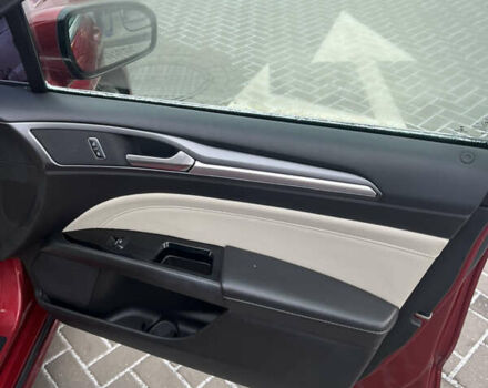 Красный Форд Фьюжн, объемом двигателя 2 л и пробегом 205 тыс. км за 10900 $, фото 13 на Automoto.ua