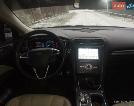 Форд Фьюжен 2016 у Нововолинськ на Automoto.ua Червоний Форд Фьюжен, об'ємом двигуна 2 л та пробігом 163 тис. км за 12000 $, фото 13 на Automoto.ua