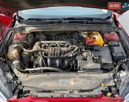 Красный Форд Фьюжн, объемом двигателя 2.49 л и пробегом 144 тыс. км за 12500 $, фото 38 на Automoto.ua