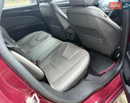 Форд Фьюжн 2016 в Киеве на Automoto.ua Красный Форд Фьюжн, объемом двигателя 2.69 л и пробегом 134 тыс. км за 11900 $, фото 23 на Automoto.ua