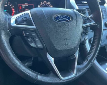 Красный Форд Фьюжн, объемом двигателя 1.5 л и пробегом 72 тыс. км за 5100 $, фото 5 на Automoto.ua