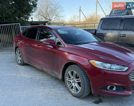 Красный Форд Фьюжн, объемом двигателя 1.5 л и пробегом 120 тыс. км за 10000 $, фото 3 на Automoto.ua