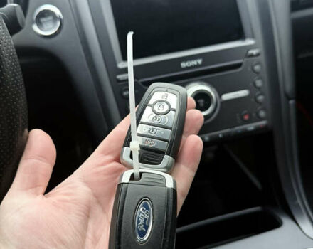 Форд Фьюжн 2016 в Киеве на Automoto.ua Красный Форд Фьюжн, объемом двигателя 2.69 л и пробегом 134 тыс. км за 11900 $, фото 21 на Automoto.ua