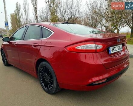 Красный Форд Фьюжн, объемом двигателя 1.49 л и пробегом 122 тыс. км за 8999 $, фото 2 на Automoto.ua