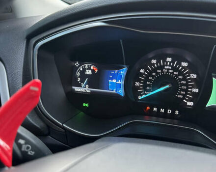 Красный Форд Фьюжн, объемом двигателя 2 л и пробегом 190 тыс. км за 11850 $, фото 16 на Automoto.ua