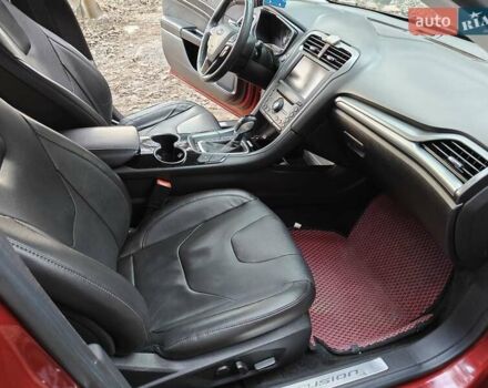 Красный Форд Фьюжн, объемом двигателя 2 л и пробегом 183 тыс. км за 13500 $, фото 29 на Automoto.ua