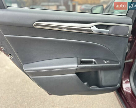 Червоний Форд Фьюжен, об'ємом двигуна 1.5 л та пробігом 199 тис. км за 9800 $, фото 15 на Automoto.ua