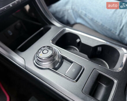 Форд Фьюжн 2016 в Киеве на Automoto.ua Красный Форд Фьюжн, объемом двигателя 2.69 л и пробегом 134 тыс. км за 11900 $, фото 16 на Automoto.ua