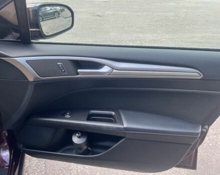 Красный Форд Фьюжн, объемом двигателя 2.5 л и пробегом 117 тыс. км за 11500 $, фото 2 на Automoto.ua