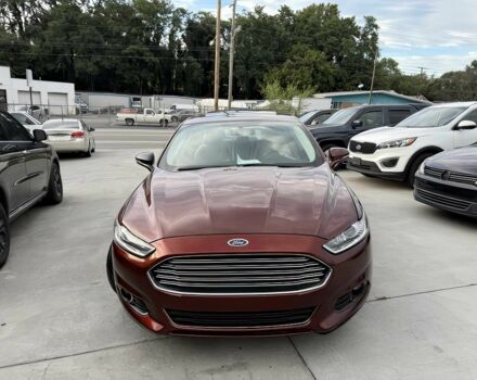 Красный Форд Фьюжн, объемом двигателя 2 л и пробегом 70 тыс. км за 4800 $, фото 1 на Automoto.ua