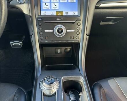 Красный Форд Фьюжн, объемом двигателя 2 л и пробегом 123 тыс. км за 14500 $, фото 29 на Automoto.ua