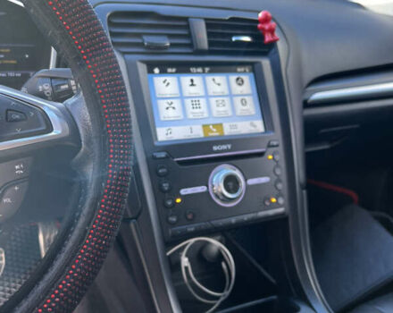 Красный Форд Фьюжн, объемом двигателя 2 л и пробегом 92 тыс. км за 17000 $, фото 42 на Automoto.ua