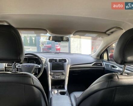 Красный Форд Фьюжн, объемом двигателя 2.49 л и пробегом 144 тыс. км за 12500 $, фото 25 на Automoto.ua