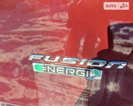 Красный Форд Фьюжн, объемом двигателя 2 л и пробегом 100 тыс. км за 14500 $, фото 9 на Automoto.ua