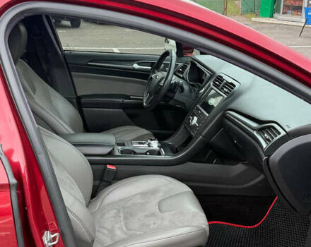 Красный Форд Фьюжн, объемом двигателя 2.7 л и пробегом 135 тыс. км за 13999 $, фото 5 на Automoto.ua