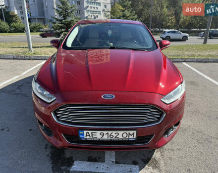 Красный Форд Фьюжн, объемом двигателя 2 л и пробегом 201 тыс. км за 11500 $, фото 1 на Automoto.ua