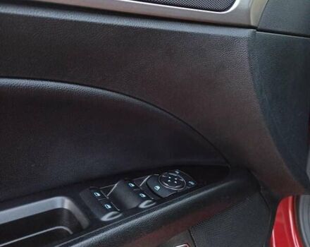 Форд Фьюжн 2017 в Кропивницком (Кировограде) на Automoto.ua Красный Форд Фьюжн, объемом двигателя 2 л и пробегом 59 тыс. км за 16100 $, фото 24 на Automoto.ua