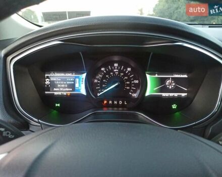 Форд Фьюжн 2017 в Кропивницком (Кировограде) на Automoto.ua Красный Форд Фьюжн, объемом двигателя 2 л и пробегом 59 тыс. км за 16100 $, фото 28 на Automoto.ua