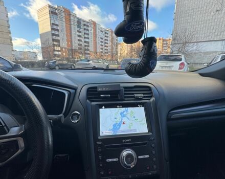 Красный Форд Фьюжн, объемом двигателя 2.7 л и пробегом 120 тыс. км за 15300 $, фото 21 на Automoto.ua