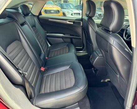 Форд Фьюжн 2017 в Ужгороде на Automoto.ua Красный Форд Фьюжн, объемом двигателя 1.5 л и пробегом 69 тыс. км за 5300 $, фото 13 на Automoto.ua