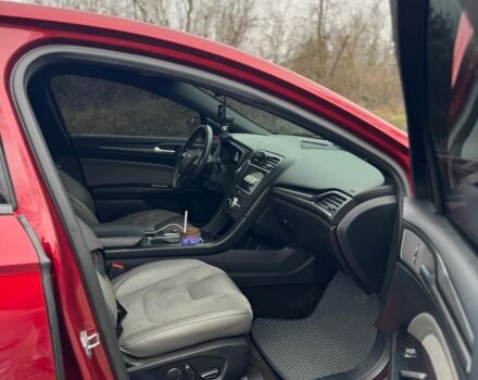 Красный Форд Фьюжн, объемом двигателя 2.7 л и пробегом 120 тыс. км за 15300 $, фото 12 на Automoto.ua