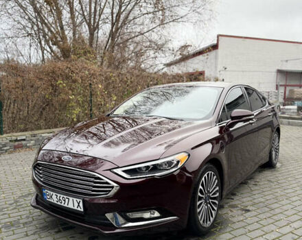 Красный Форд Фьюжн, объемом двигателя 2 л и пробегом 107 тыс. км за 13700 $, фото 3 на Automoto.ua