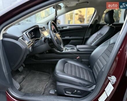 Форд Фьюжен 2017 у Києві на Automoto.ua Червоний Форд Фьюжен, об'ємом двигуна 1.5 л та пробігом 166 тис. км за 10800 $, фото 13 на Automoto.ua