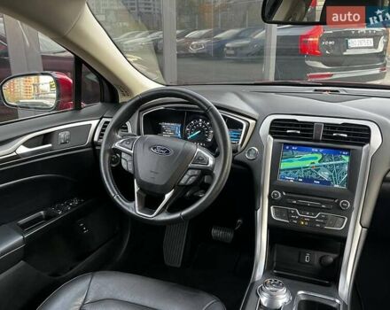 Красный Форд Фьюжн, объемом двигателя 2 л и пробегом 60 тыс. км за 16990 $, фото 34 на Automoto.ua