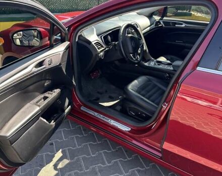 Форд Фьюжн 2017 в Одессе на Automoto.ua Красный Форд Фьюжн, объемом двигателя 2 л и пробегом 127 тыс. км за 15000 $, фото 3 на Automoto.ua