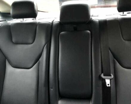 Красный Форд Фьюжн, объемом двигателя 0 л и пробегом 93 тыс. км за 11200 $, фото 11 на Automoto.ua