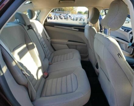 Красный Форд Фьюжн, объемом двигателя 0 л и пробегом 152 тыс. км за 2400 $, фото 9 на Automoto.ua