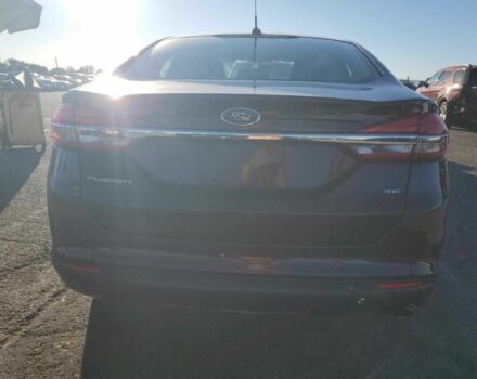 Красный Форд Фьюжн, объемом двигателя 0 л и пробегом 152 тыс. км за 2400 $, фото 5 на Automoto.ua