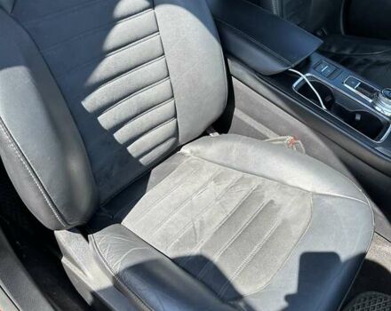 Форд Фьюжн 2017 в Одессе на Automoto.ua Красный Форд Фьюжн, объемом двигателя 2 л и пробегом 127 тыс. км за 15000 $, фото 7 на Automoto.ua