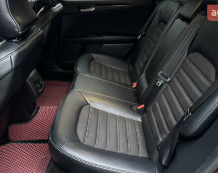 Червоний Форд Фьюжен, об'ємом двигуна 2.49 л та пробігом 122 тис. км за 11800 $, фото 13 на Automoto.ua