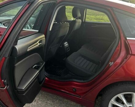 Красный Форд Фьюжн, объемом двигателя 2 л и пробегом 161 тыс. км за 8000 $, фото 11 на Automoto.ua