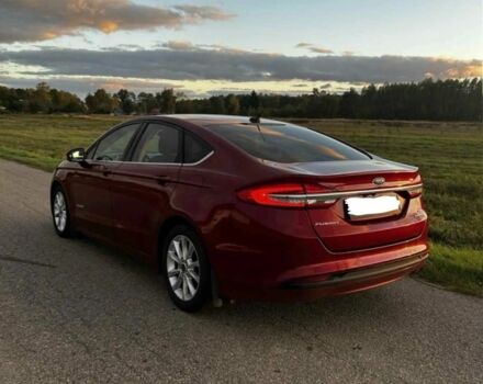 Красный Форд Фьюжн, объемом двигателя 2 л и пробегом 161 тыс. км за 8000 $, фото 3 на Automoto.ua